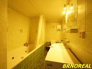 Pronájem bytu 2+kk, Brno, Smetanova, 38 m2