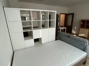 Pronájem bytu 1+kk, Praha - Kyje, Sicherova, 33 m2