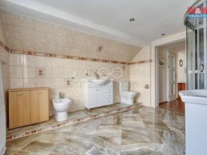 Prodej ubytování, Bečov nad Teplou, Nádražní, 298 m2