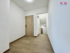 Prodej bytu 2+kk, Chomutov, Březenecká, 72 m2