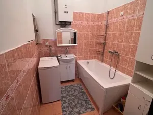 Pronájem bytu 2+kk, Praha - Libeň, U libeňského pivovaru, 50 m2