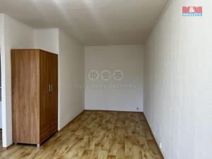 Pronájem bytu 1+kk, Praha - Letňany, Třinecká, 40 m2