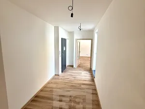 Prodej bytu 2+kk, Černý Důl, 47 m2