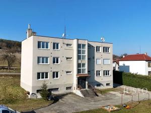 Prodej bytu 3+1, Nezdenice, 87 m2