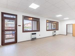 Prodej obchodního prostoru, Přelouč, Smetanova, 69 m2