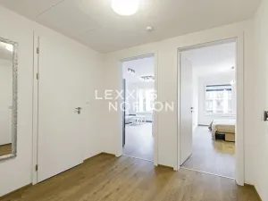 Pronájem bytu 2+kk, Praha - Vysočany, Stejnosměrná, 61 m2