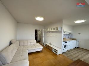 Pronájem bytu 2+kk, Ostrava - Poruba, Francouzská, 58 m2