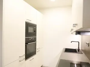 Prodej bytu 2+kk, Praha - Prosek, Lovosická, 45 m2