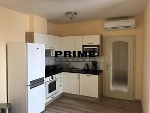 Pronájem bytu 3+kk, Praha - Vinohrady, Máchova, 63 m2