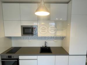 Prodej bytu 1+kk, Praha - Malešice, Ungarova, 32 m2