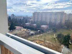 Prodej bytu 4+kk, Praha - Kobylisy, Frýdlantská, 85 m2