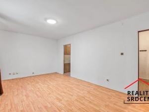 Pronájem bytu 1+kk, Orlová, Květinová, 31 m2