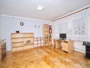 Prodej rodinného domu, Hroznová Lhota, 230 m2