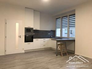 Pronájem bytu 2+kk, Kolín, Krčínova, 51 m2