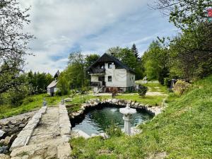 Prodej rodinného domu, Nová Ves nad Nisou - Horní Černá Studnice, 126 m2