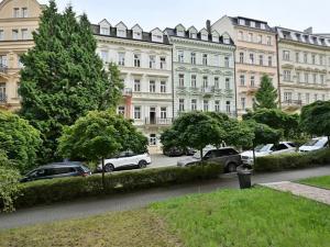 Pronájem bytu 3+kk, Karlovy Vary, Sadová, 105 m2