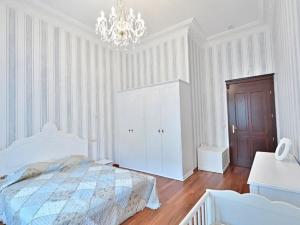 Pronájem bytu 3+kk, Karlovy Vary, Sadová, 105 m2