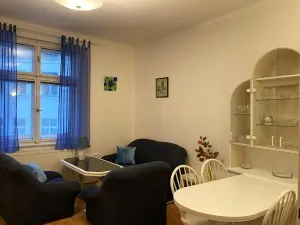 Pronájem bytu 2+kk, Praha - Vinohrady, Pod Zvonařkou, 54 m2