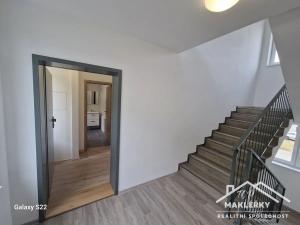 Pronájem bytu 1+kk, Cerhenice, Nádražní, 27 m2