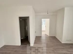 Pronájem bytu 2+kk, Praha - Hodkovičky, Havlovického, 32 m2