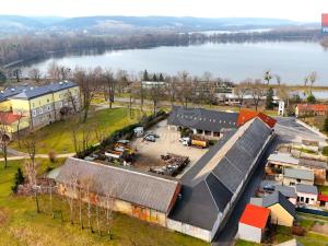 Prodej obchodního prostoru, Dolní Benešov, Hájecká, 2000 m2