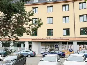 Pronájem bytu 1+kk, Praha - Suchdol, Suchdolské náměstí, 25 m2