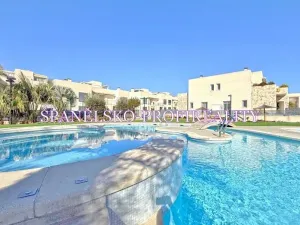 Prodej vily, Torrevieja, Španělsko, 100 m2