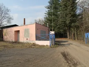 Pronájem skladu, Karlovy Vary, Jáchymovská, 45 m2