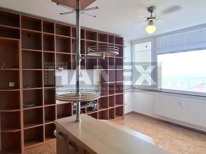 Pronájem bytu 2+kk, Praha - Troja, Olštýnská, 33 m2