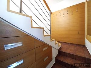 Prodej rodinného domu, Praha - Horní Počernice, Kramolná, 215 m2