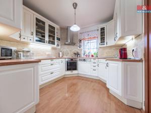 Prodej rodinného domu, Hradištko, Kersko, 160 m2