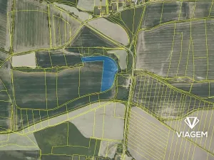 Prodej podílu pole, Lážovice, 2634 m2