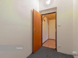 Prodej bytu 2+1, Trnová, 84 m2