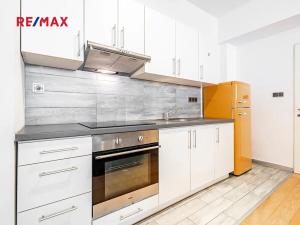 Prodej bytu 1+kk, Praha - Dejvice, Mydlářka, 48 m2