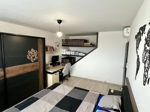 Prodej bytu 3+kk, Polerady, 76 m2