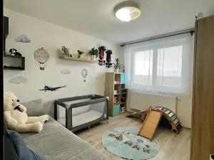 Prodej bytu 3+kk, Polerady, 76 m2