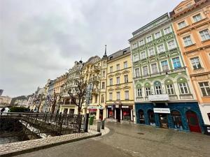 Prodej bytu 3+kk, Karlovy Vary, Vřídelní, 92 m2
