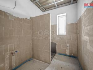 Prodej činžovního domu, Kostelec nad Černými lesy, Osadní, 310 m2