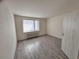 Pronájem bytu 2+1, Plzeň - Lobzy, U Světovaru, 54 m2