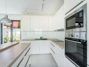 Prodej rodinného domu, Praha - Lipence, Josefa Houdka, 119 m2