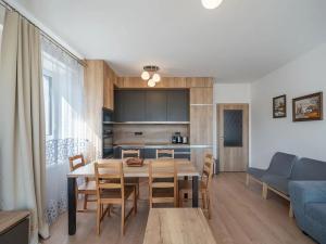 Prodej bytu 2+kk, Loučná pod Klínovcem, 53 m2