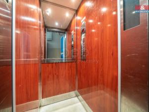 Prodej bytu 3+1, Plzeň - Doudlevce, Heyrovského, 80 m2