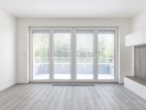 Pronájem bytu 1+kk, Praha - Záběhlice, Klapálkova, 31 m2