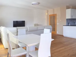 Pronájem bytu 3+kk, Praha - Břevnov, Šlikova, 102 m2