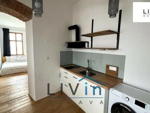 Pronájem bytu 1+1, Olomouc, Kapucínská, 23 m2