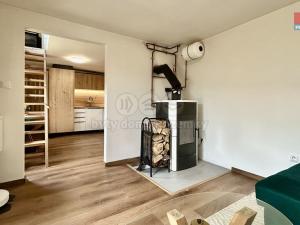 Prodej chaty, Vsetín, Semetín, 72 m2