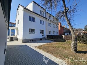 Prodej bytu 3+1, Praha - Kobylisy, Ořechová, 103 m2