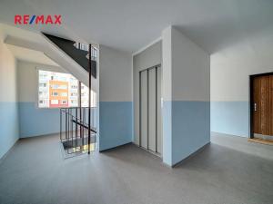 Pronájem bytu 2+kk, Nymburk, Růžová, 41 m2