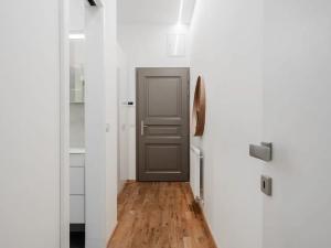 Pronájem bytu 1+kk, Praha - Žižkov, Řehořova, 29 m2