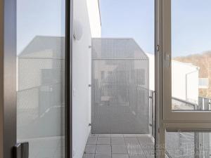 Pronájem bytu 1+kk, Praha - Hrdlořezy, Mezilehlá, 35 m2